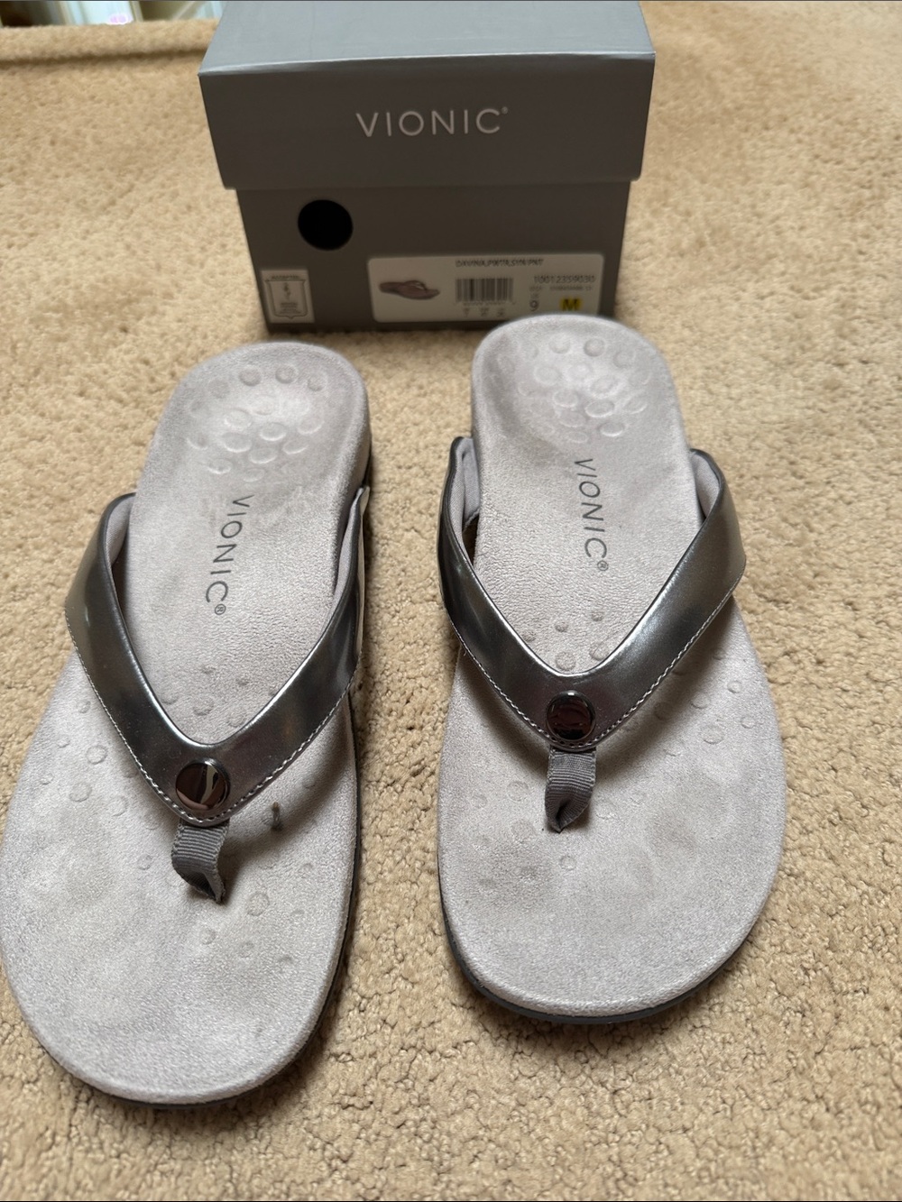 Vionic Metallic Silver Comfort Thong Sandals